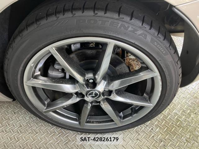 Mazda ROADSTER 2023-08 8372122-8