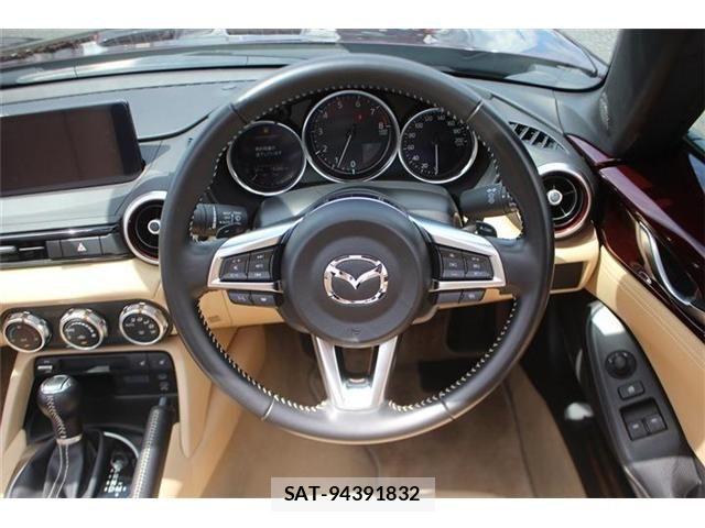 Mazda ROADSTER 2025-03 8458323-23