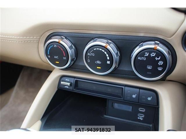 Mazda ROADSTER 2025-03 8458323-26