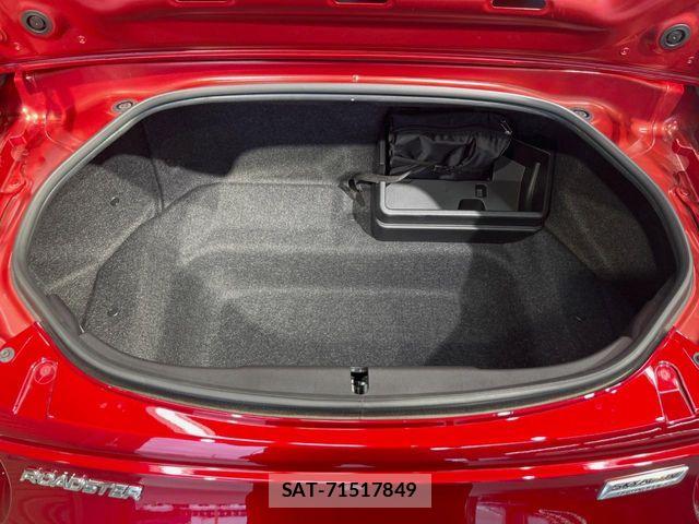 Mazda ROADSTER 2018-03 8527036-11
