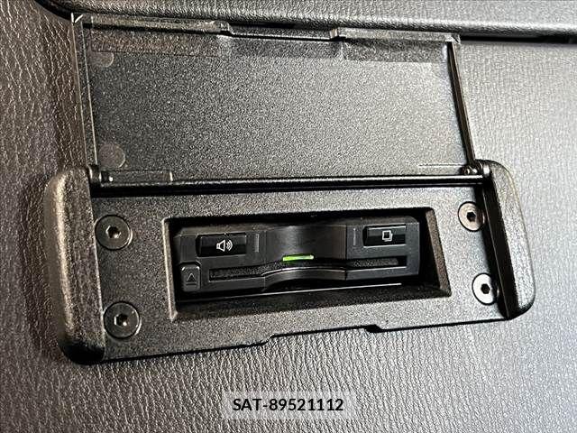 Mazda ROADSTER 2023-04 8527037-25