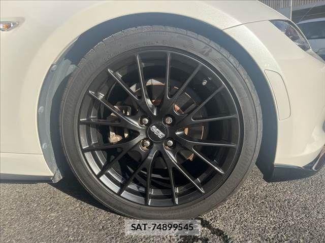 Mazda ROADSTER 2018-07 8666831-25