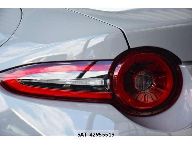Mazda ROADSTER 2024-10 8745560-26