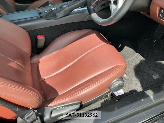 Mazda ROADSTER 2017-04 8831344-9
