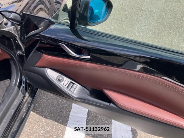 Mazda ROADSTER 2017-04 8831344-7