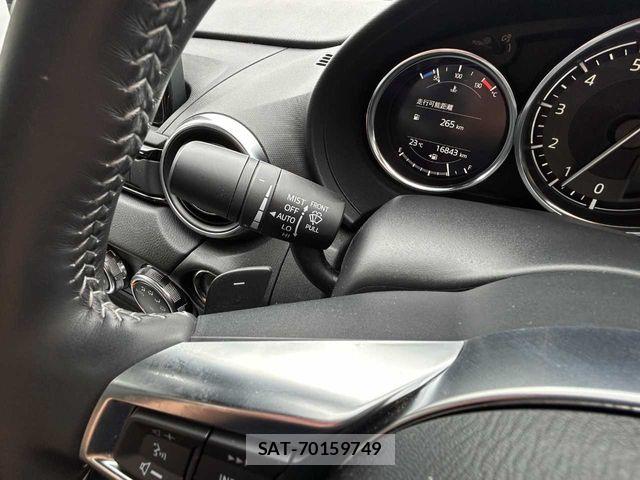 Mazda ROADSTER 2023-09 8831343-13