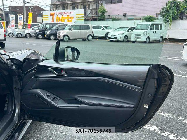 Mazda ROADSTER 2023-09 8831343-20