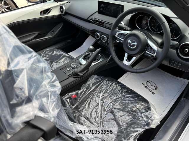 Mazda ROADSTER 2026-03 8881873-11
