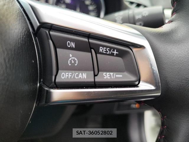 Mazda ROADSTER 2018-09 8881874-15