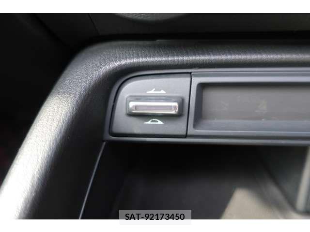 Mazda ROADSTER 2018-01 8881876-19
