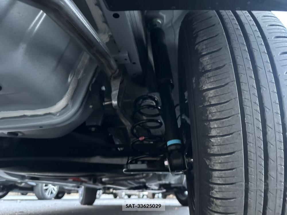 Daihatsu ROCKY 2025 1447531-32