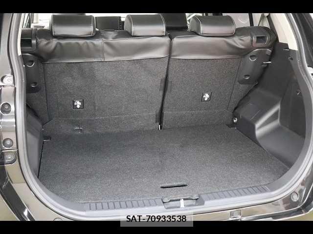 Daihatsu ROCKY 2020-02 2320062-13