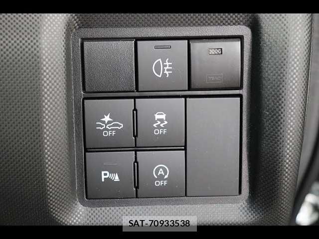 Daihatsu ROCKY 2020-02 2320062-6