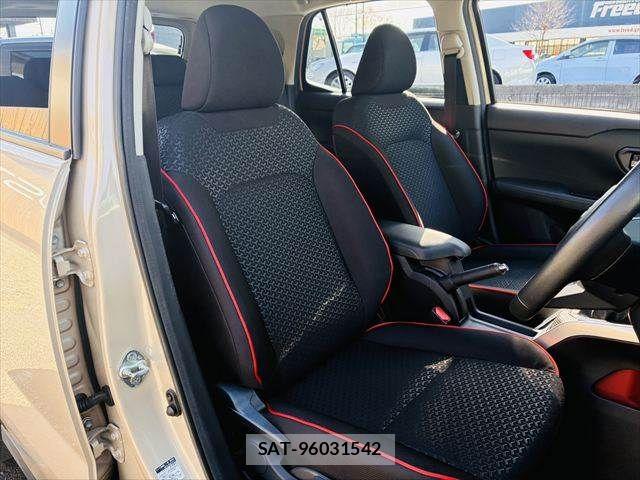 Daihatsu ROCKY 2020-10 5877066-7