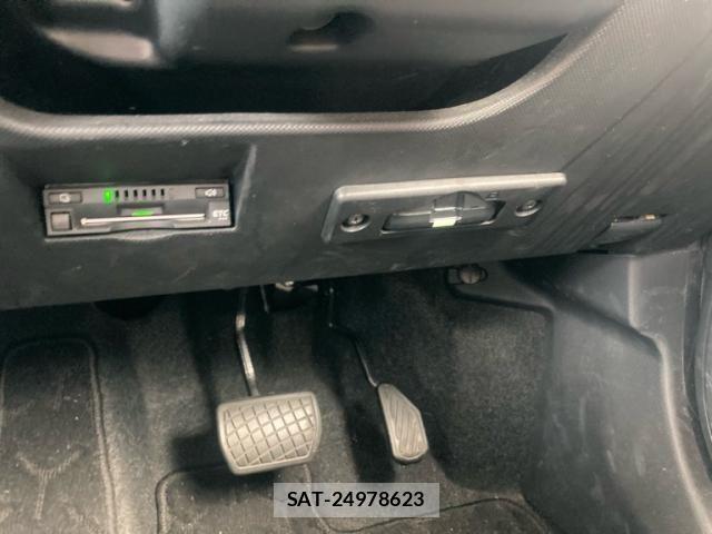 Daihatsu ROCKY 2021-08 6912009-16