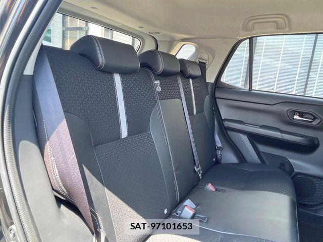 Daihatsu ROCKY 2025-04 7060465-9