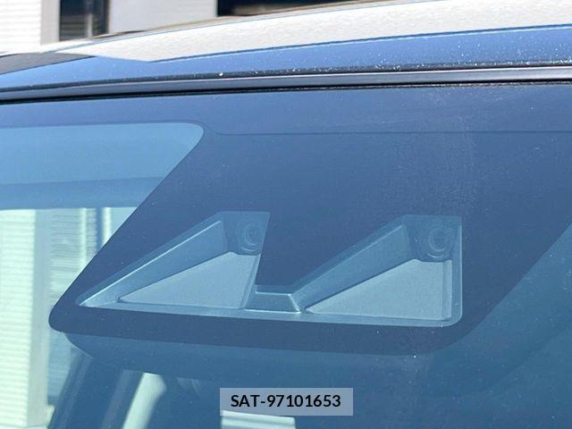 Daihatsu ROCKY 2025-04 7060465-4