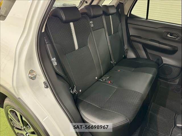 Daihatsu ROCKY 2025-08 7359606-8