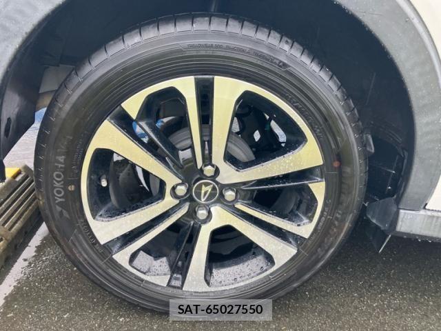 Daihatsu ROCKY 2020-03 7619585-5