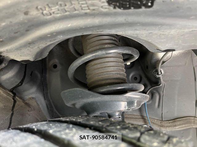 Daihatsu ROCKY 2019-12 7619579-19
