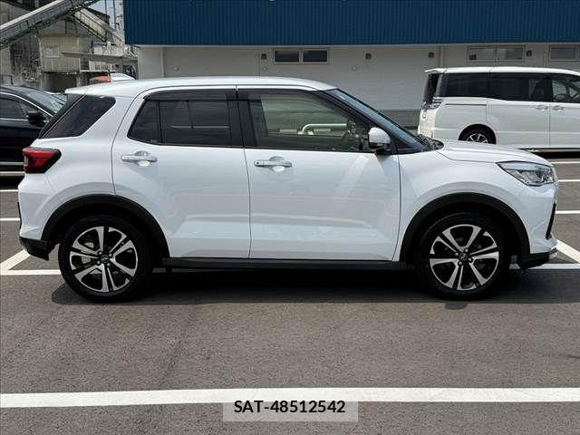 Daihatsu ROCKY 2020-01 8101605-10