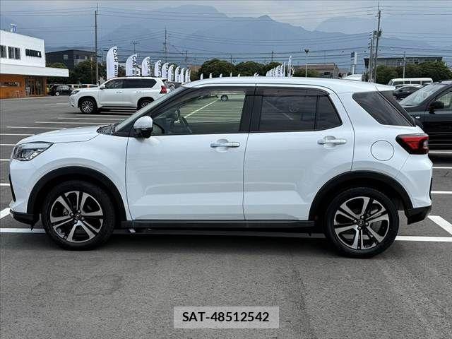 Daihatsu ROCKY 2020-01 8101605-11