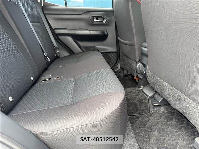 Daihatsu ROCKY 2020-01 8101605-17