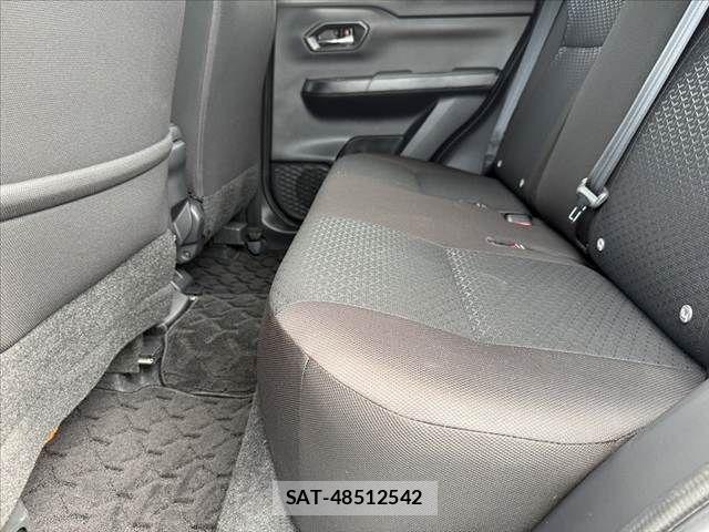Daihatsu ROCKY 2020-01 8101605-18