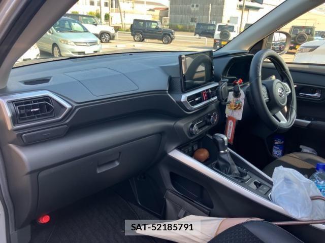 Daihatsu ROCKY 2021-11 8132104-10