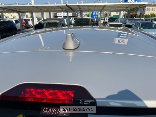 Daihatsu ROCKY 2021-11 8132104-5