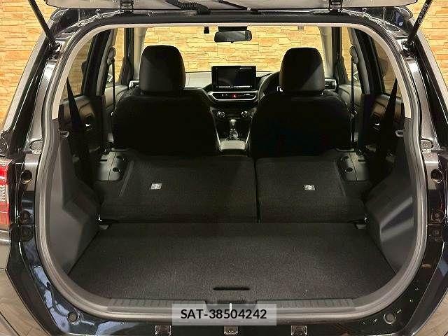 Daihatsu ROCKY 2023-11 8146579-12