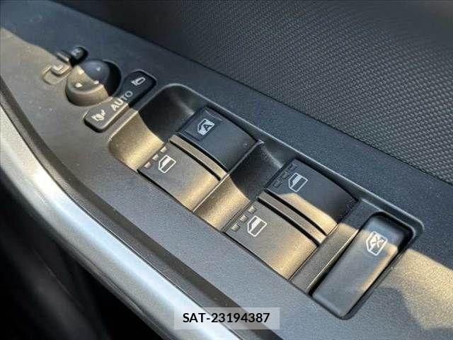 Daihatsu ROCKY 2020-04 8246531-26