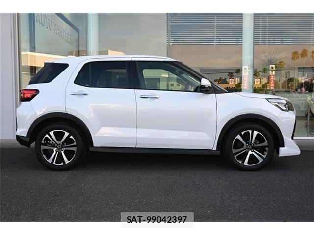 Daihatsu ROCKY 2022-05 8458324-5