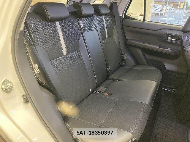 Daihatsu ROCKY 2020-01 8486030-12