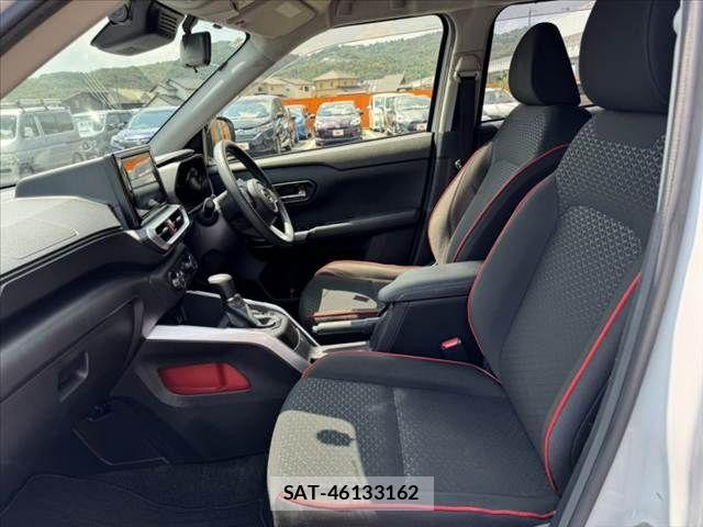 Daihatsu ROCKY 2021-01 8686445-17