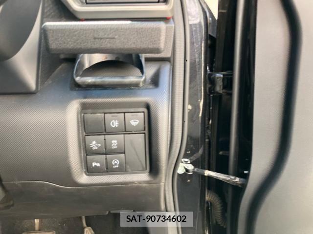 Daihatsu ROCKY 2020-09 7329759-13