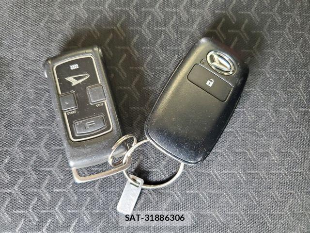 Daihatsu ROCKY 2020-03 8037958-3