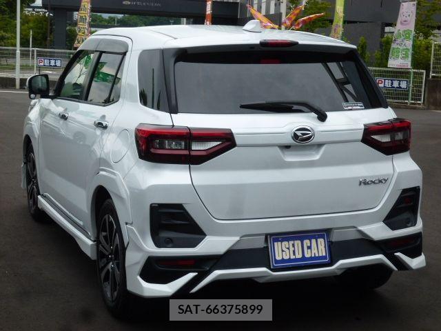 Daihatsu ROCKY 2021-11 8246530-4