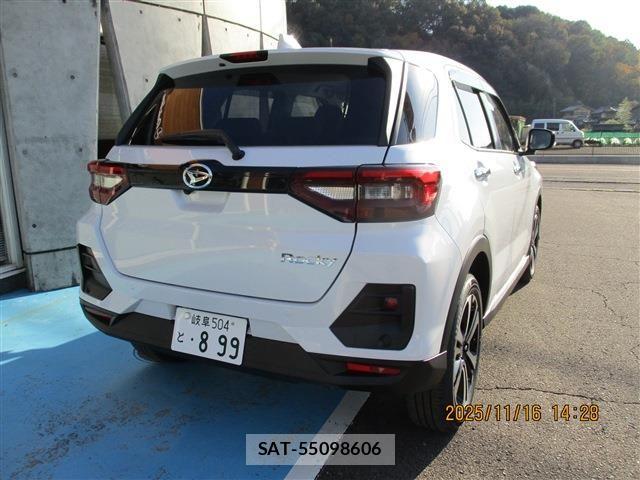 Daihatsu ROCKY 2025-10 8337660-2