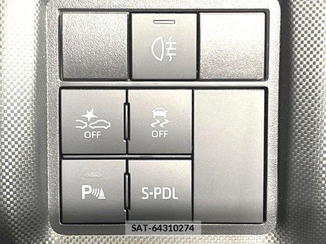 Daihatsu ROCKY 2021-11 7060469-5