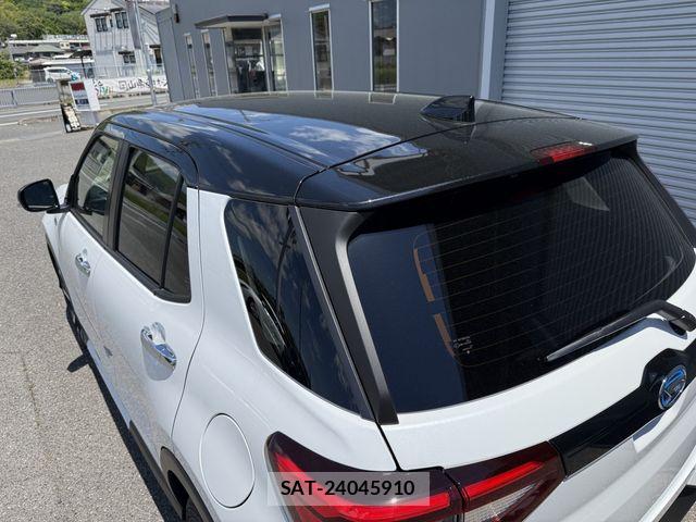 Daihatsu ROCKY 2026-04 7216477-16