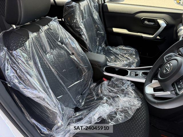 Daihatsu ROCKY 2026-04 7216477-6