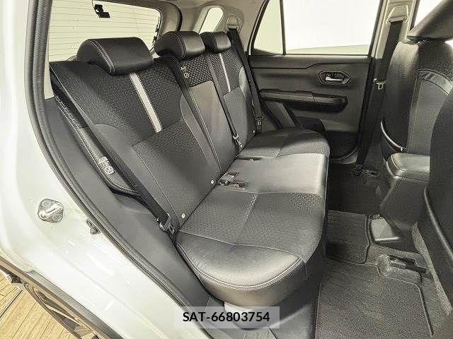 Daihatsu ROCKY 2021-11 7224264-5
