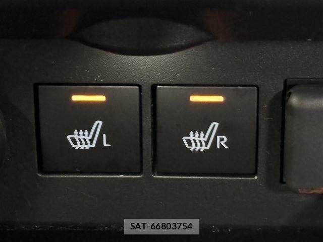 Daihatsu ROCKY 2021-11 7224264-8