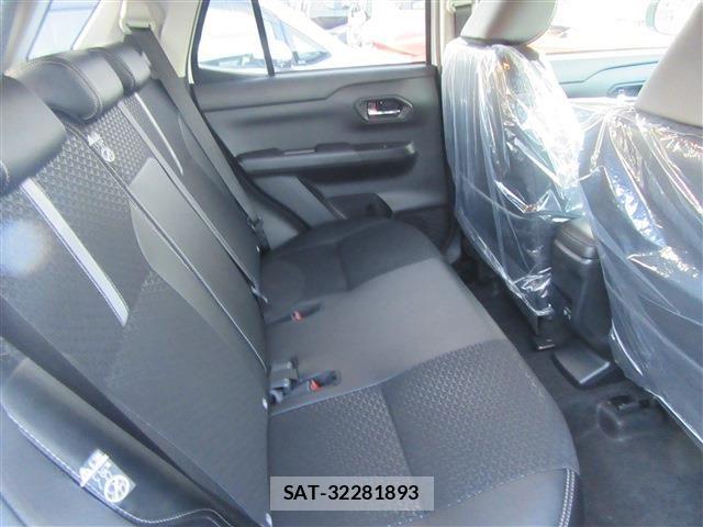 Daihatsu ROCKY 2026-05 7224272-7