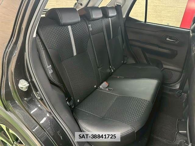 Daihatsu ROCKY 2021-11 7727973-9