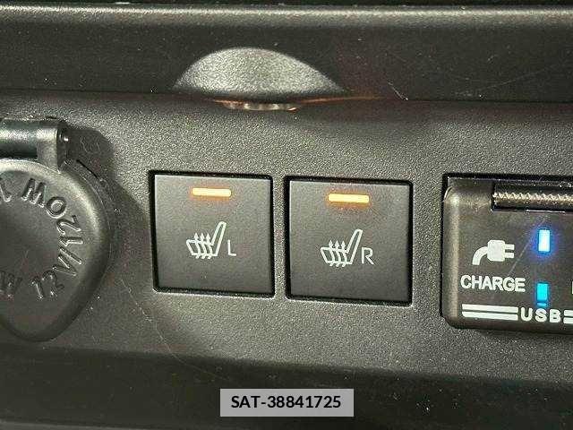 Daihatsu ROCKY 2021-11 7727973-5