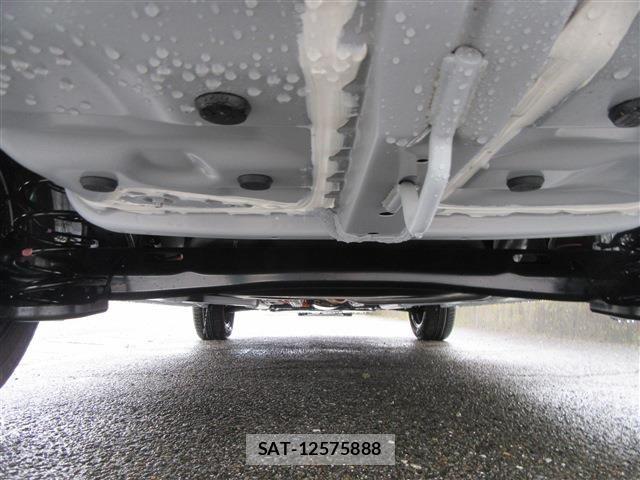 Daihatsu ROCKY 2026-06 7727963-11