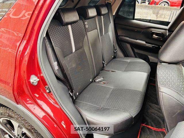 Daihatsu ROCKY 2021-11 7727977-7