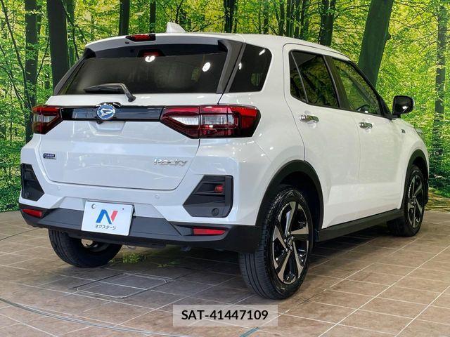 Daihatsu ROCKY 2025-09 8037960-16